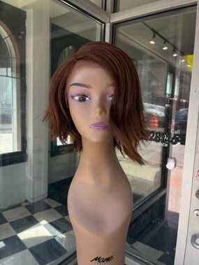 Brown Short Layered Bob Wig - Natural Brown
